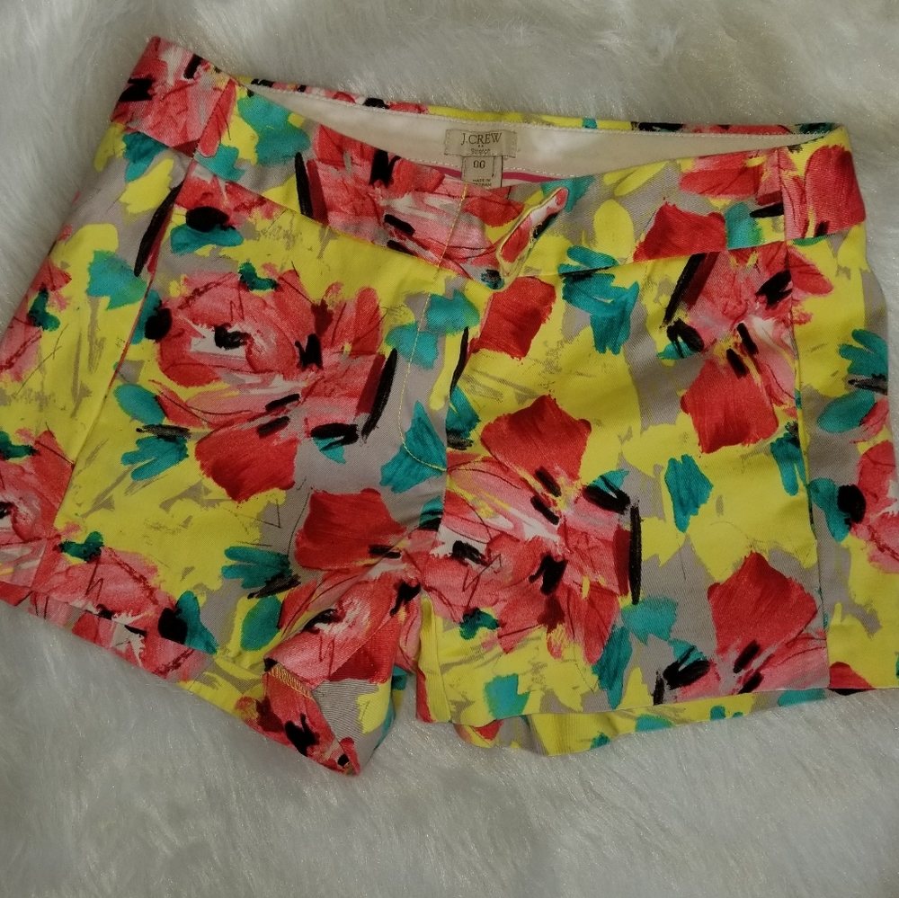⚘🏵🏵Shorts 🏵🏵🌹